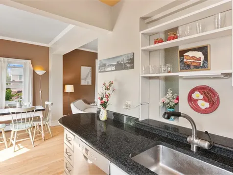 283 South Union Street Burlington VT 05401