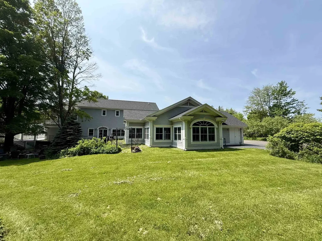 83 Maple Street Morristown VT 05661