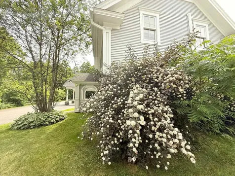 83 Maple Street Morristown VT 05661