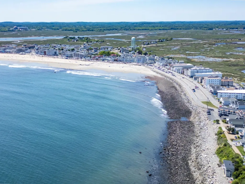 19 Dumas Avenue Hampton NH 03842