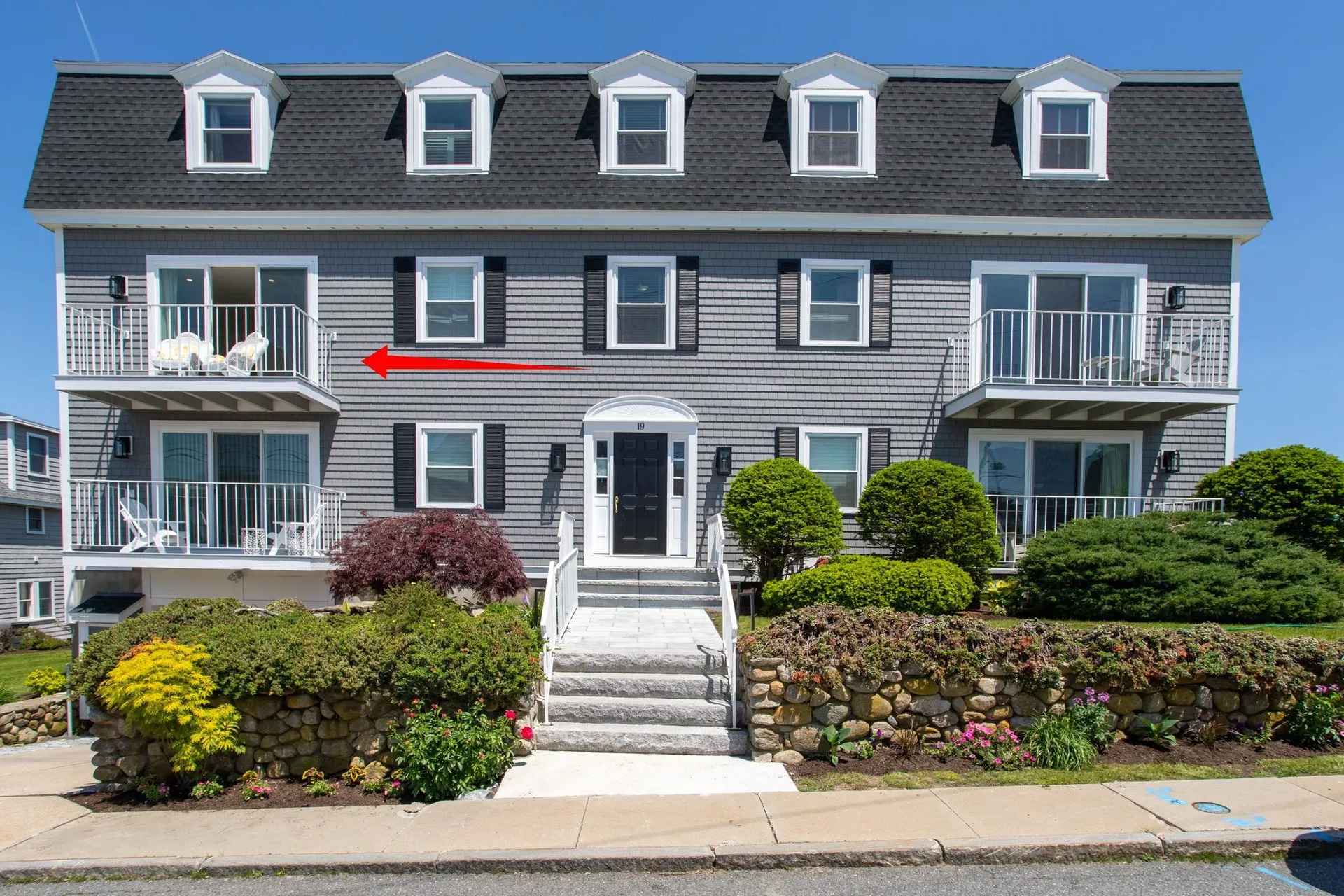 19 Dumas Avenue Hampton NH 03842