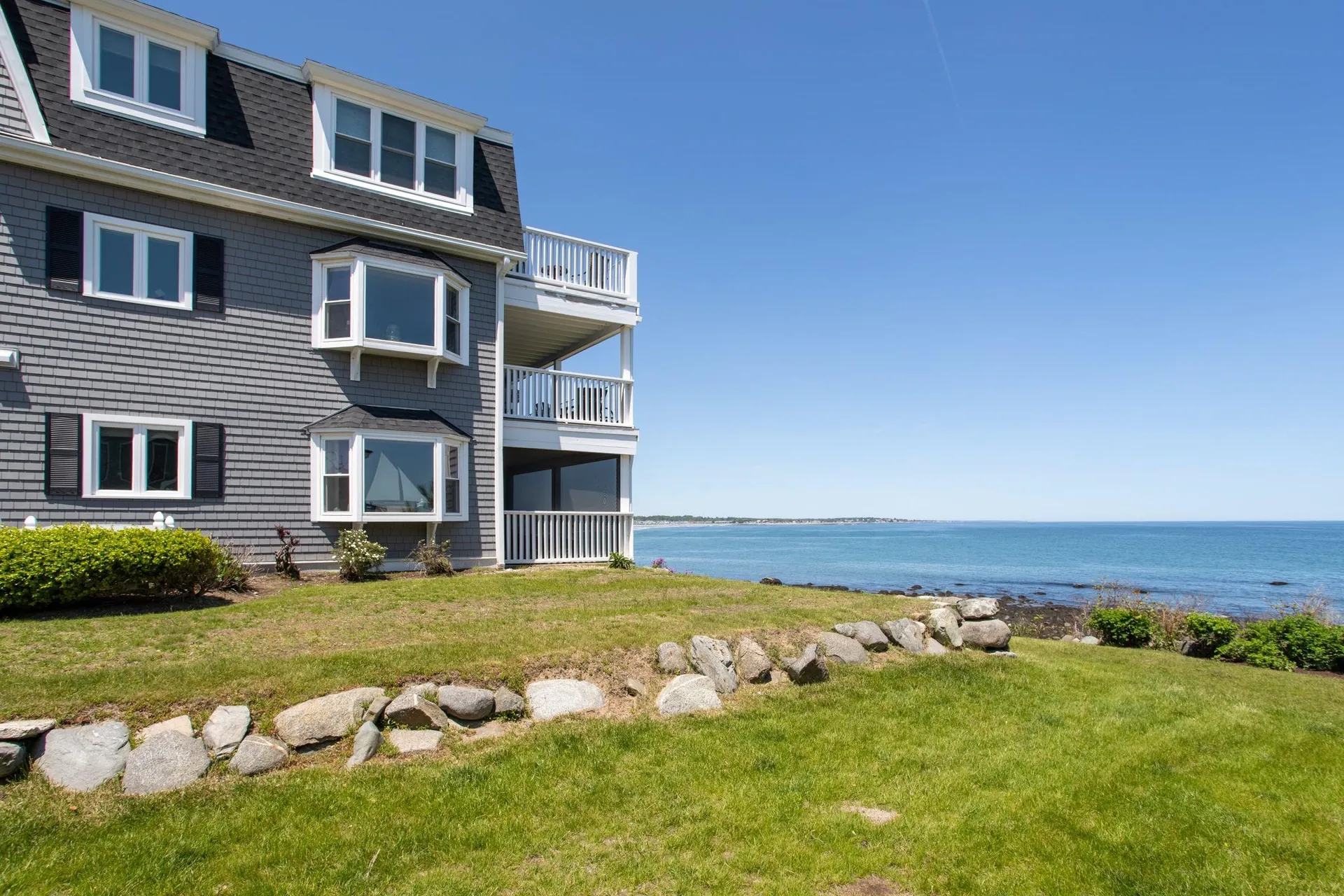 19 Dumas Avenue Hampton NH 03842