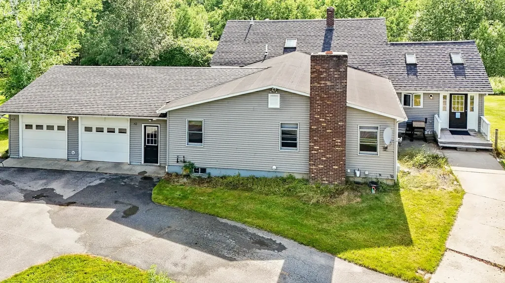 2040 Vt Route 105 Charleston VT 05872