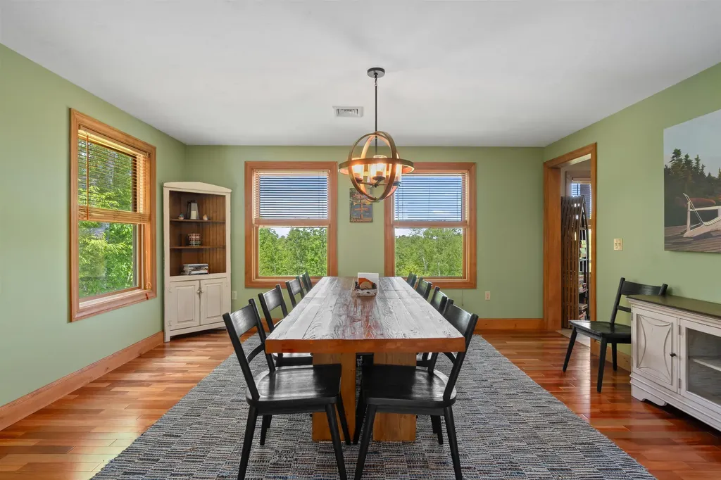 124 Tate Road Gilford NH 03249