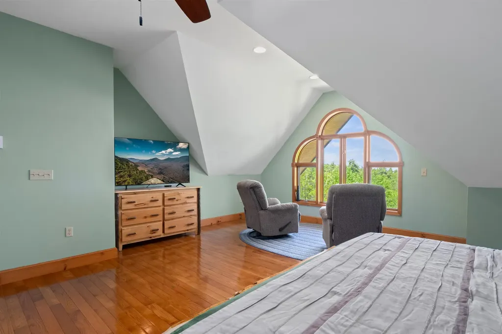 124 Tate Road Gilford NH 03249