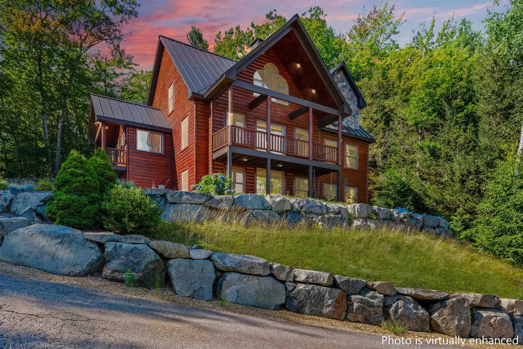 124 Tate Road Gilford NH 03249