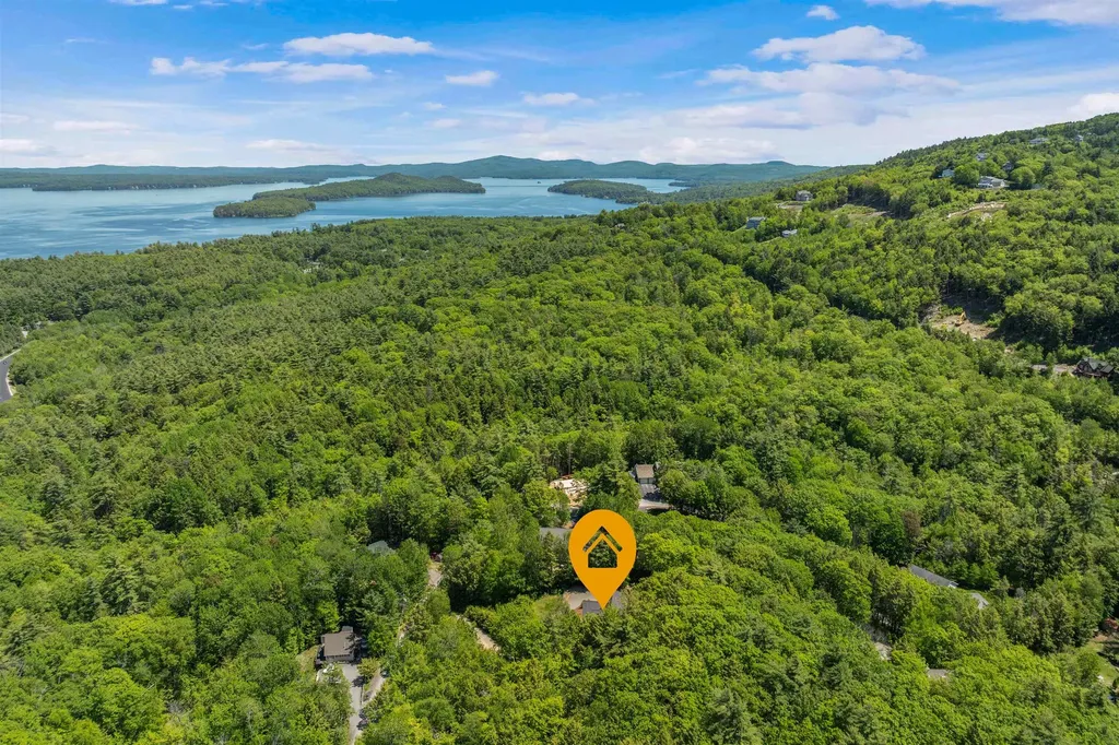 124 Tate Road Gilford NH 03249