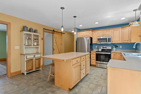 124 Tate Road Gilford NH 03249