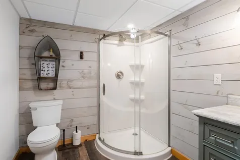 124 Tate Road Gilford NH 03249