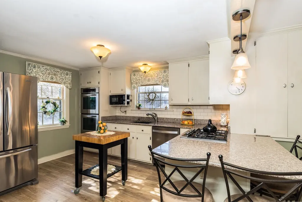 10 Bayview Road Durham NH 03824