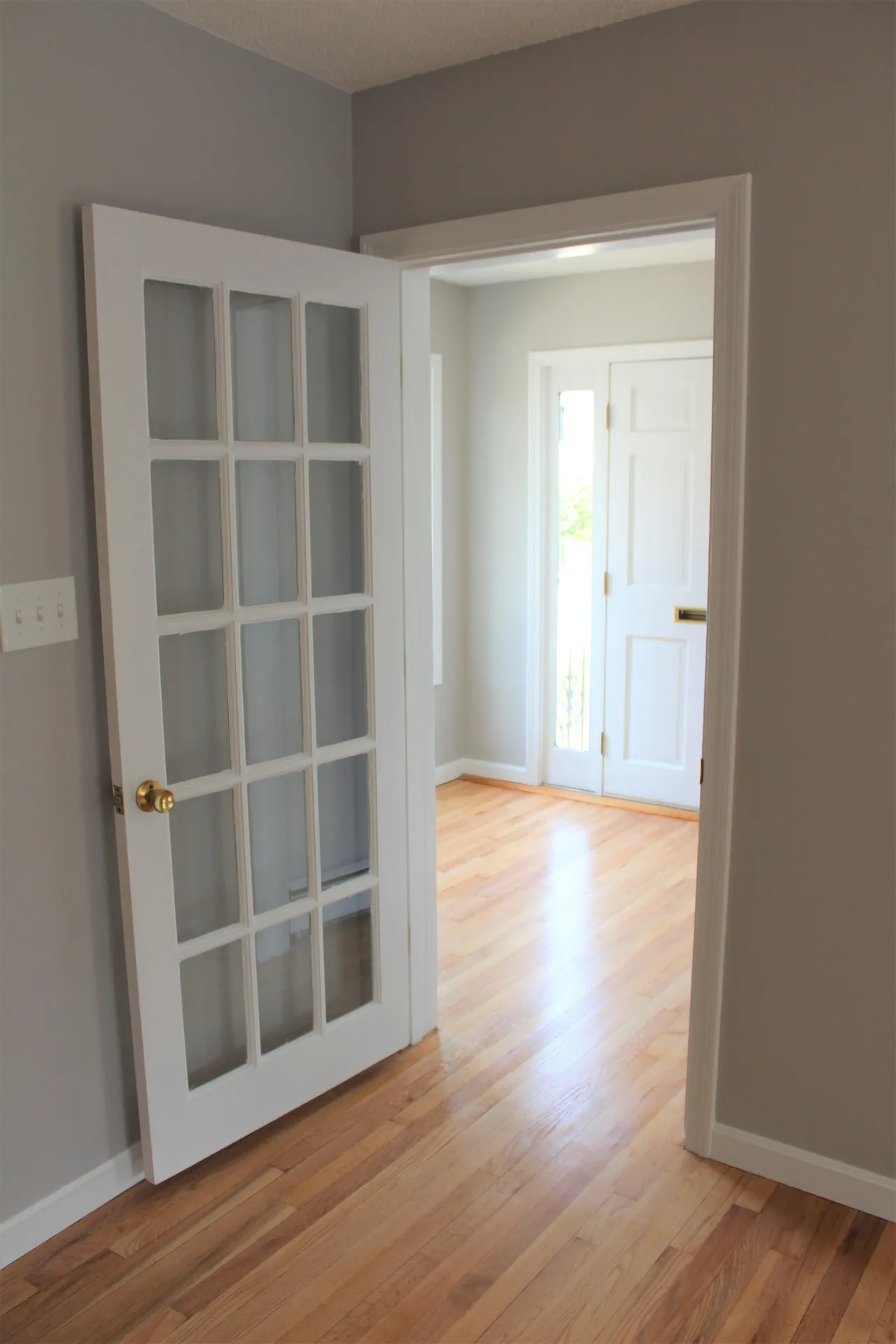 832 Maple Street Manchester NH 03104