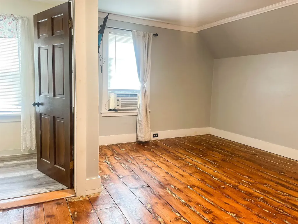 9 Hancock Street Hinsdale NH 03451