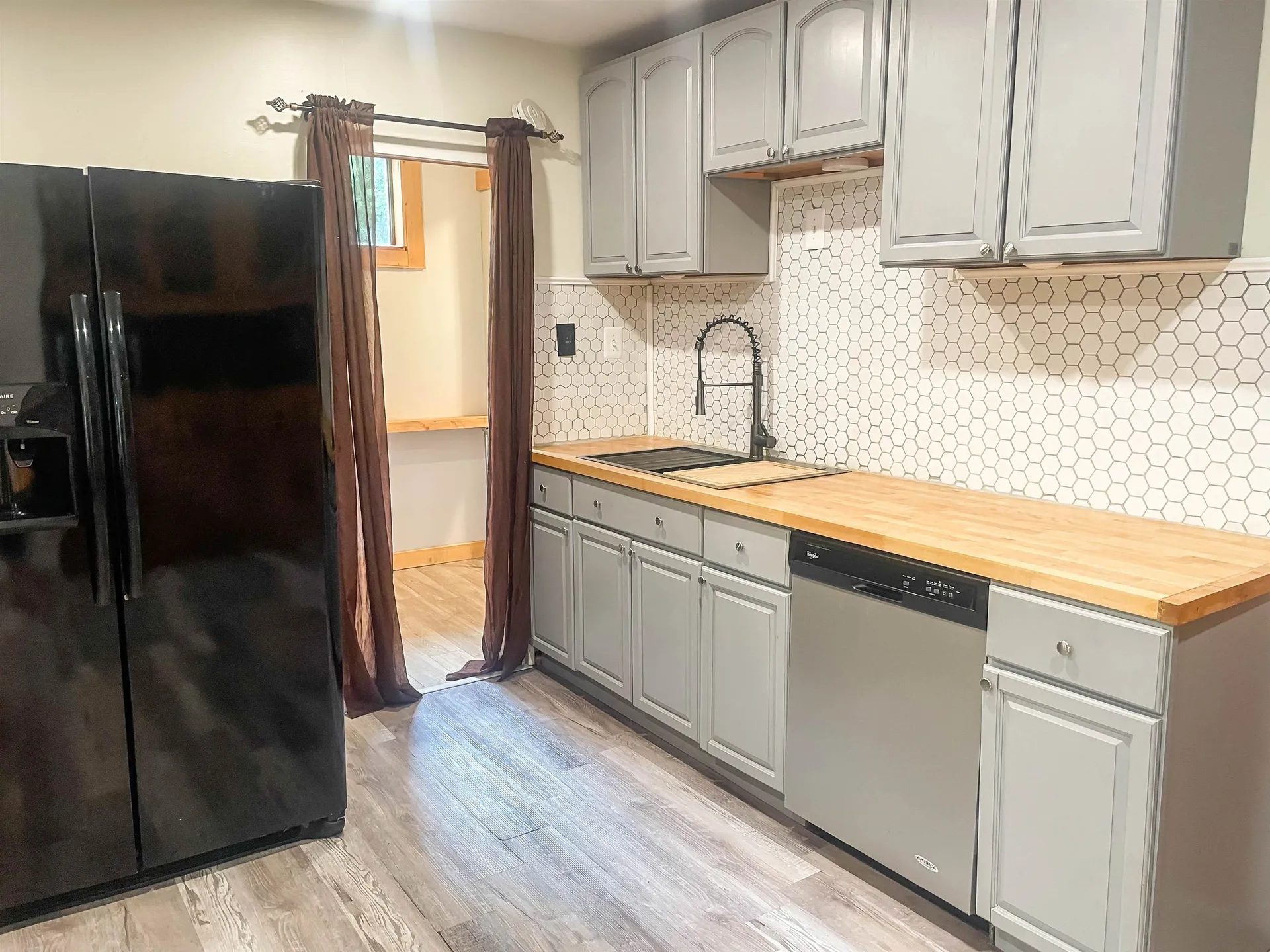 9 Hancock Street Hinsdale NH 03451