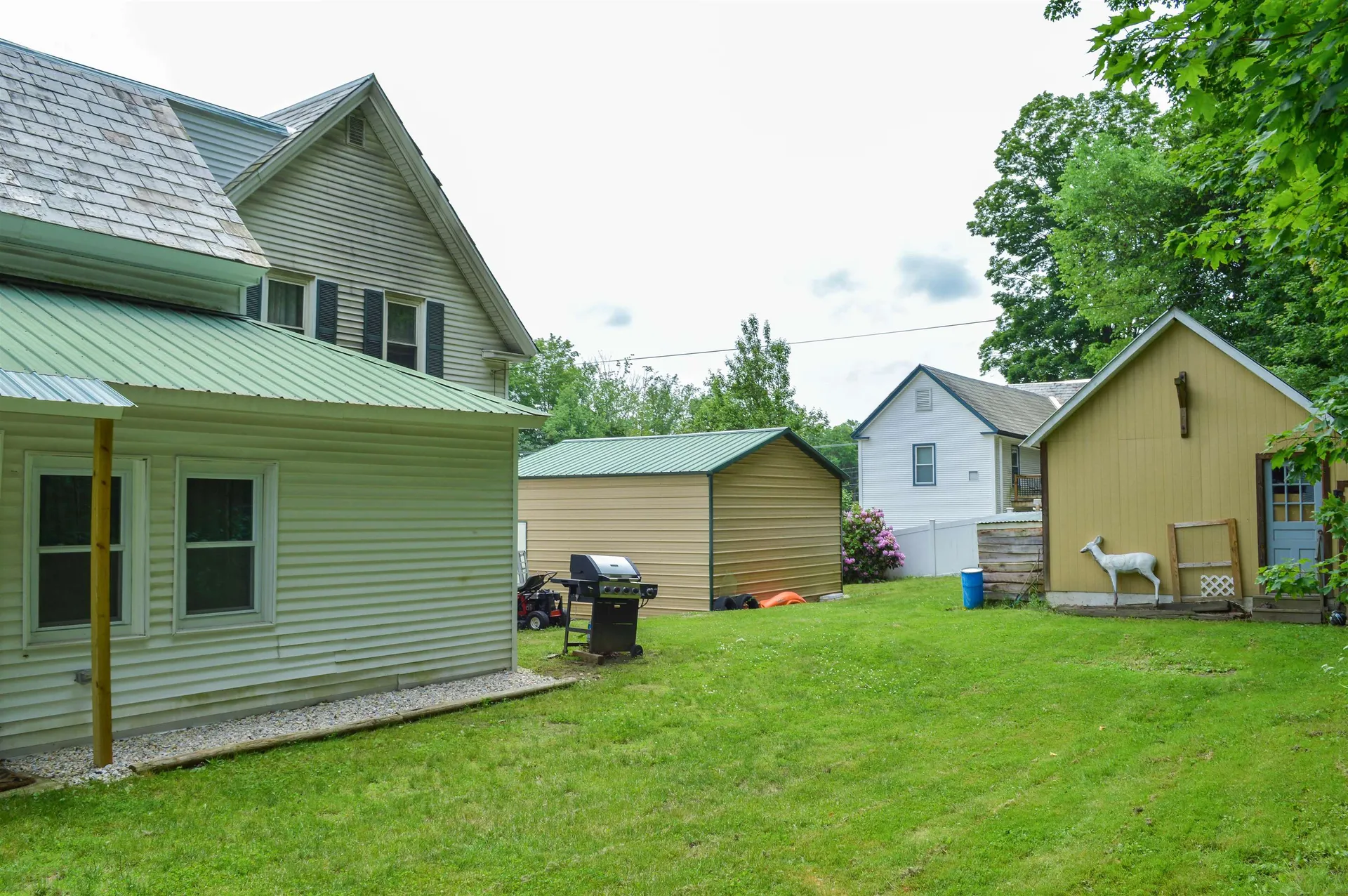 9 Hancock Street Hinsdale NH 03451