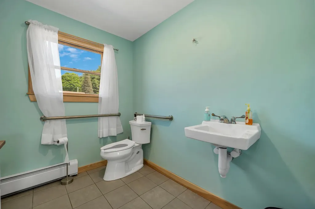 968 Mount Moosilauke Highway Wentworth NH 03282