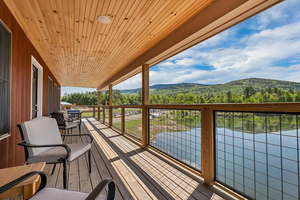 968 Mount Moosilauke Highway Wentworth NH 03282