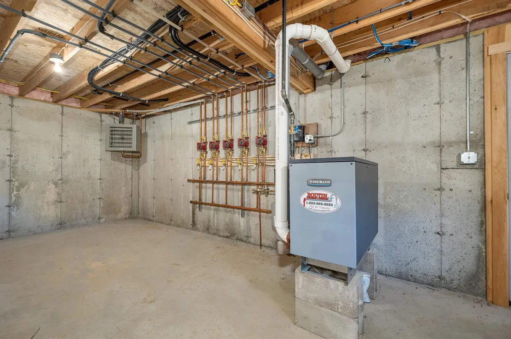 968 Mount Moosilauke Highway Wentworth NH 03282