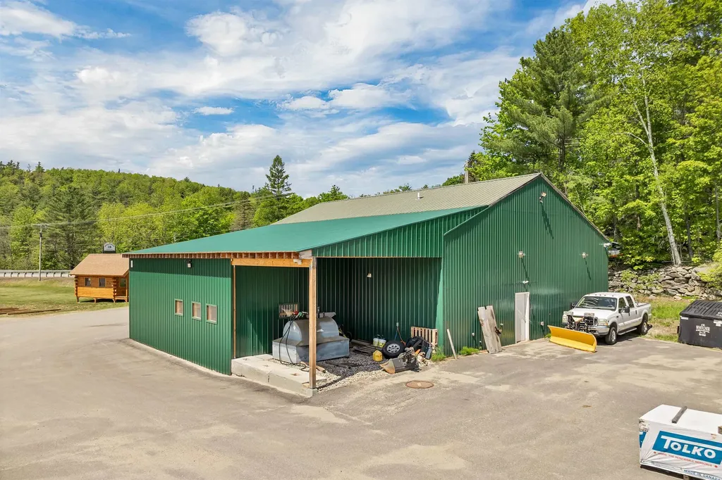 968 Mount Moosilauke Highway Wentworth NH 03282