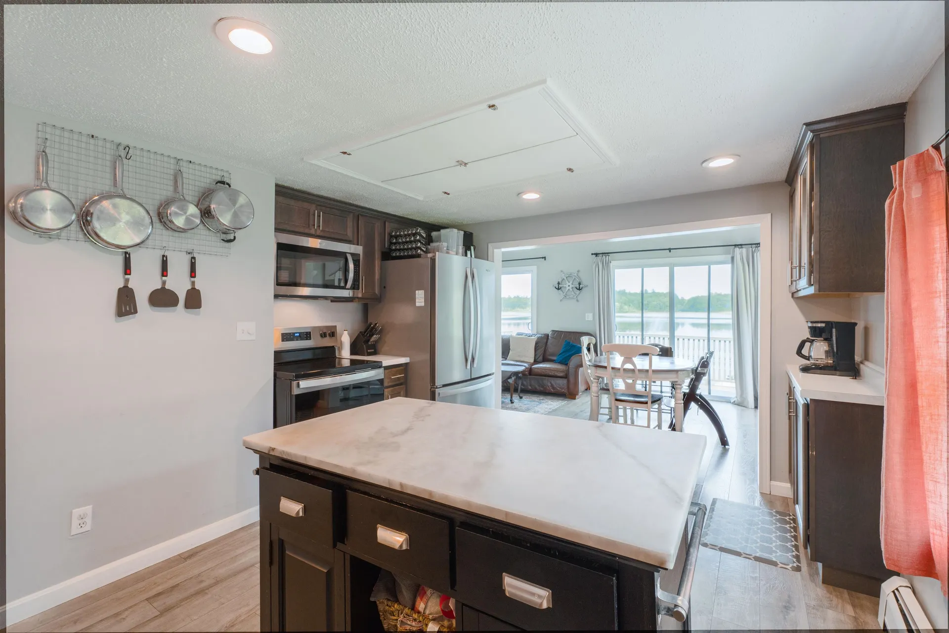 15 Maple Street Kingston NH 03848