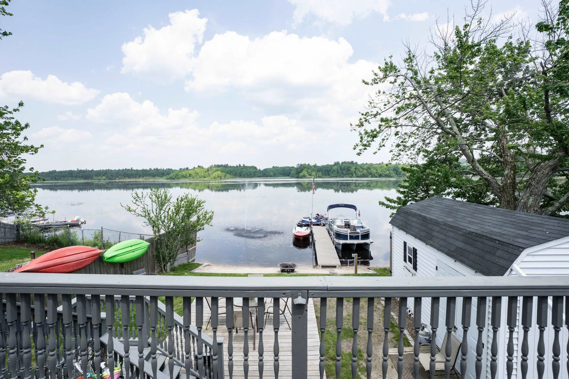 15 Maple Street Kingston NH 03848