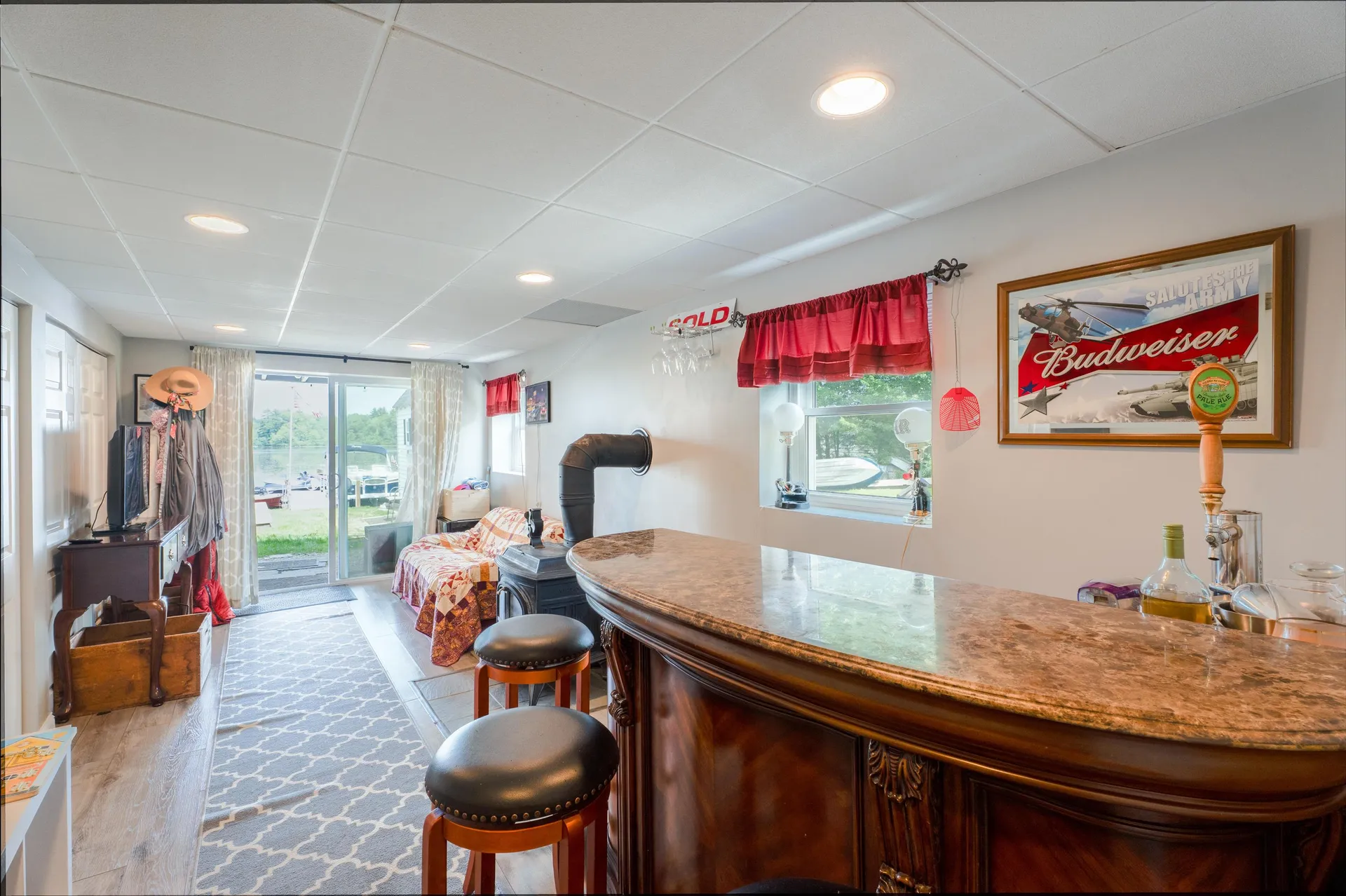 15 Maple Street Kingston NH 03848