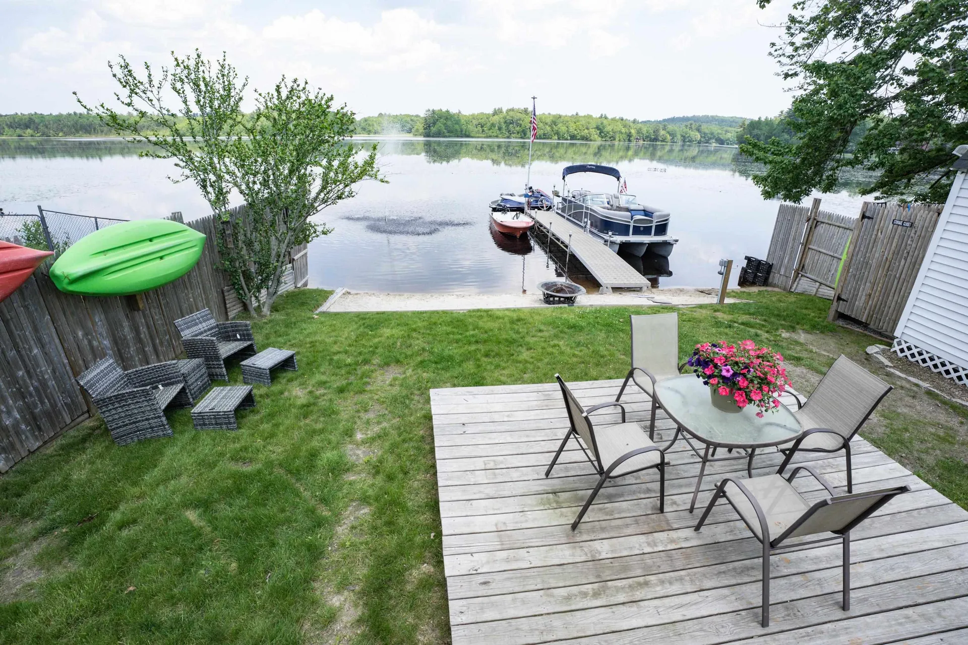 15 Maple Street Kingston NH 03848