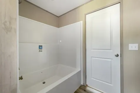 4 Leisure Lane Belmont NH 03220