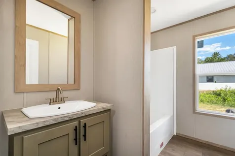 4 Leisure Lane Belmont NH 03220