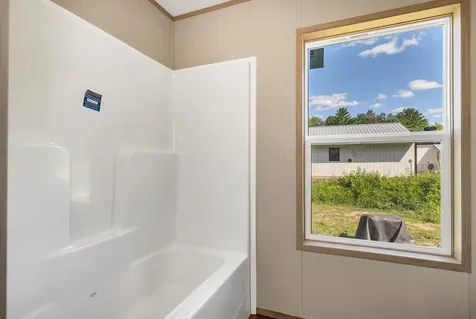 4 Leisure Lane Belmont NH 03220