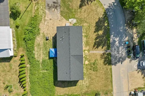 4 Leisure Lane Belmont NH 03220