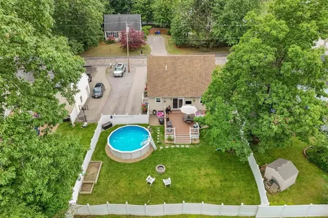 94 Robert Hall Road Manchester NH 03103