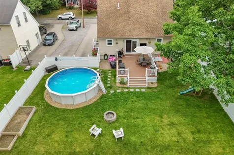 94 Robert Hall Road Manchester NH 03103