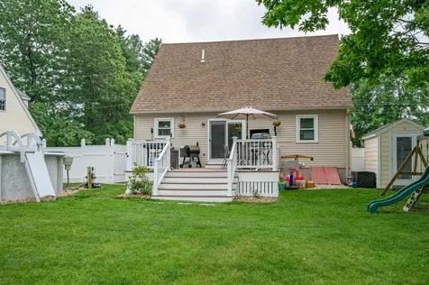 94 Robert Hall Road Manchester NH 03103