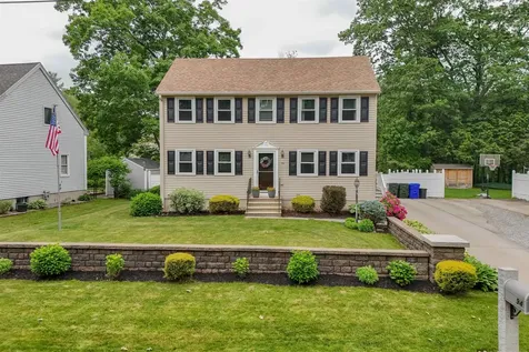 94 Robert Hall Road Manchester NH 03103