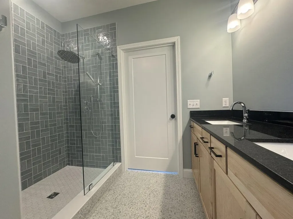 89 Daniel Drive South Burlington VT 05403