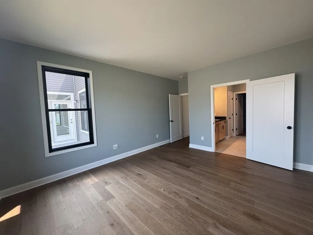 89 Daniel Drive South Burlington VT 05403