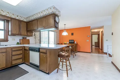 36 Hazen Road Bedford NH 03110