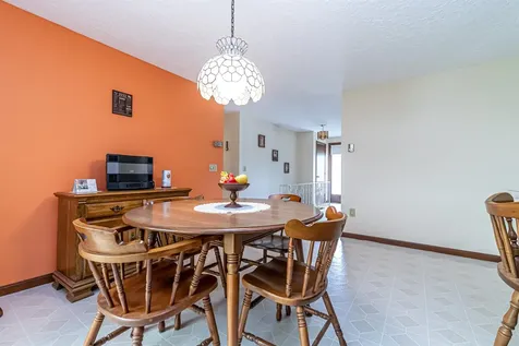 36 Hazen Road Bedford NH 03110
