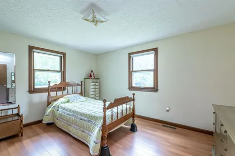 36 Hazen Road Bedford NH 03110