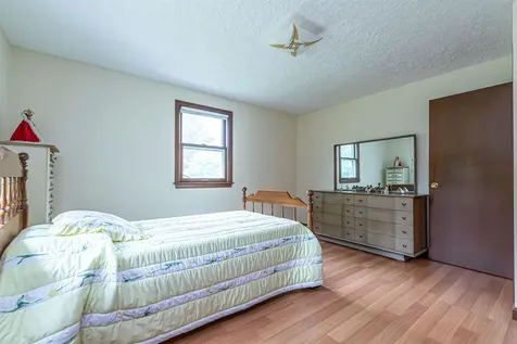 36 Hazen Road Bedford NH 03110