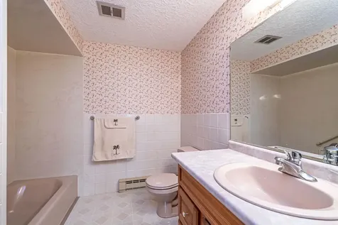 36 Hazen Road Bedford NH 03110