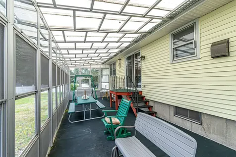 36 Hazen Road Bedford NH 03110