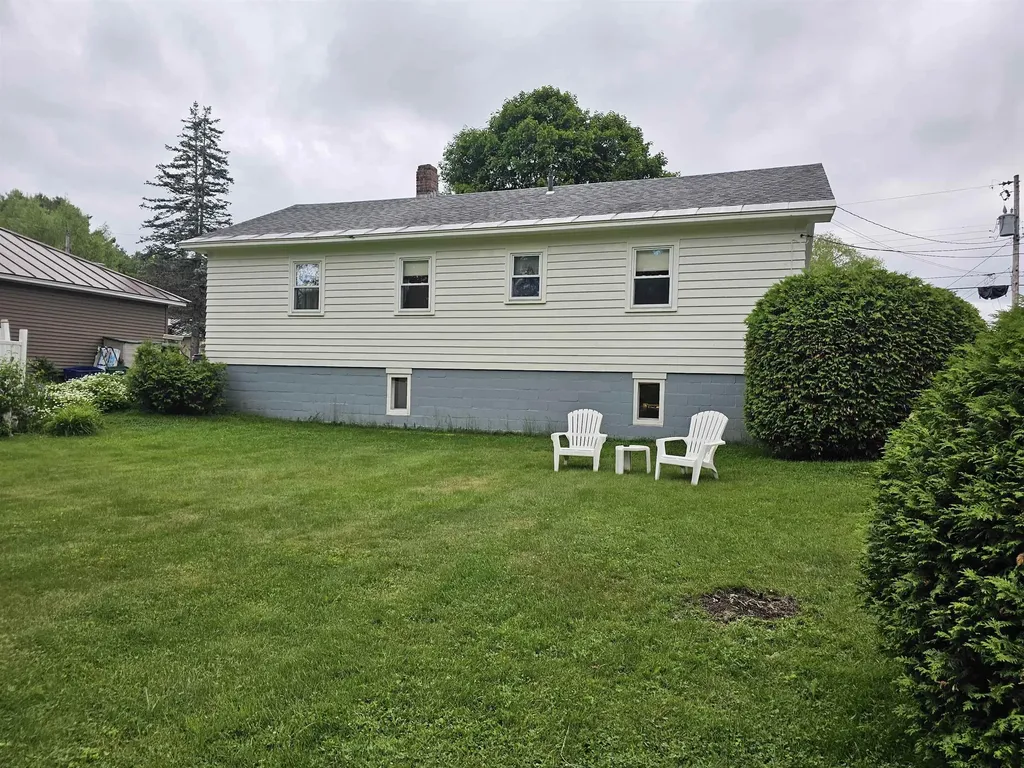 3 Sunset Street Claremont NH 03743