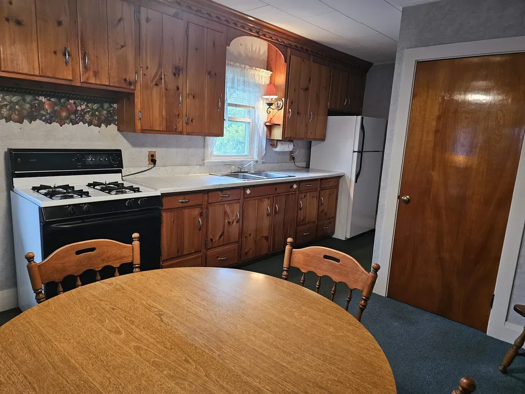 3 Sunset Street Claremont NH 03743