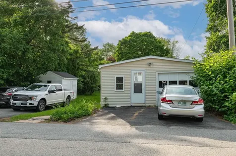 3 Dodge Street Rochester NH 03867