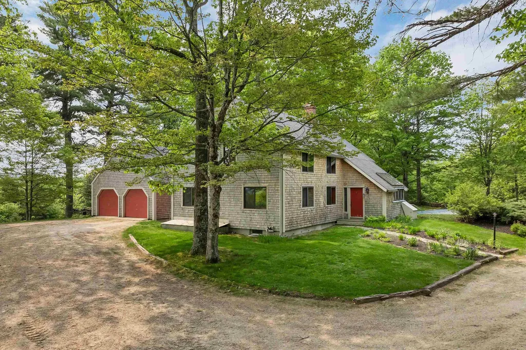 76 Mountain Road Tuftonboro NH 03816