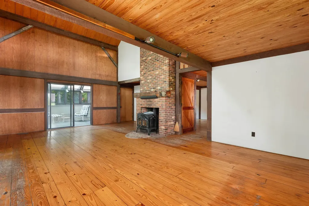 76 Mountain Road Tuftonboro NH 03816