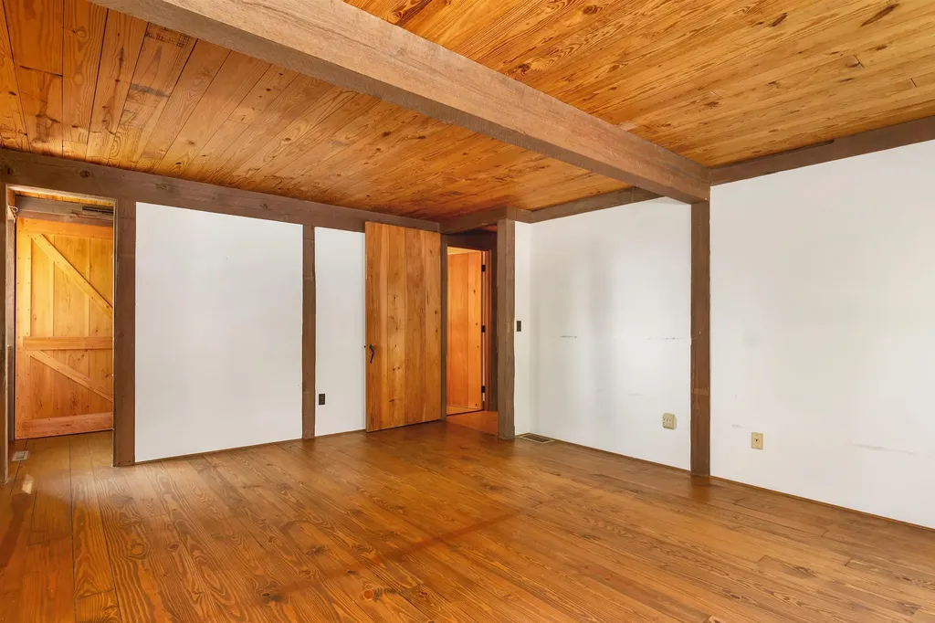 76 Mountain Road Tuftonboro NH 03816