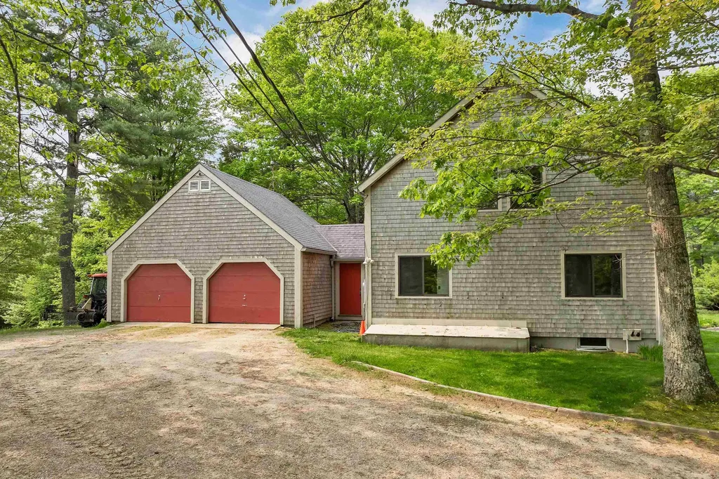 76 Mountain Road Tuftonboro NH 03816