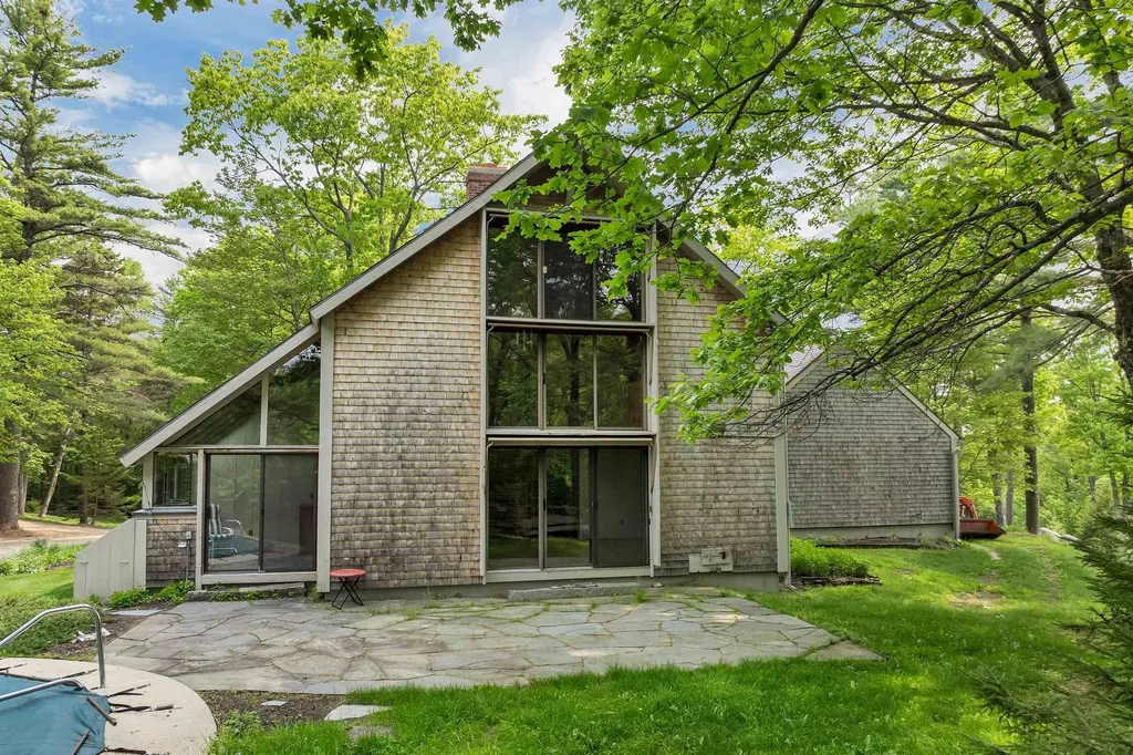 76 Mountain Road Tuftonboro NH 03816